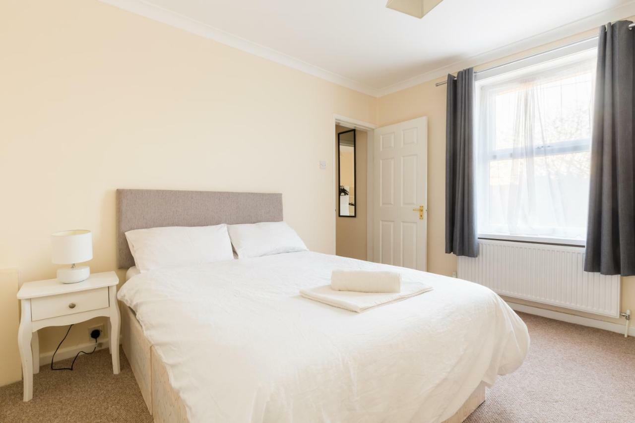 Well Presented 2 Bedroom House - Sleeps Four Leamington Spa Εξωτερικό φωτογραφία